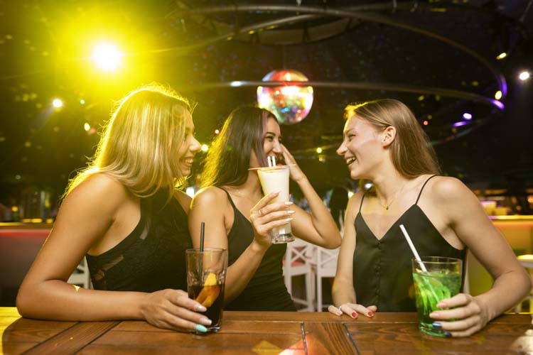 Entertainment facilities a good reason to buy property in Alanya 
