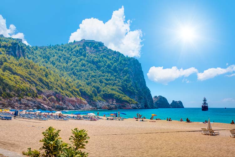 Cleopatra beach 