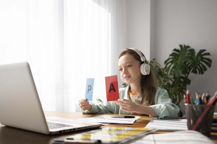 Technological tools to learn Turkish language 